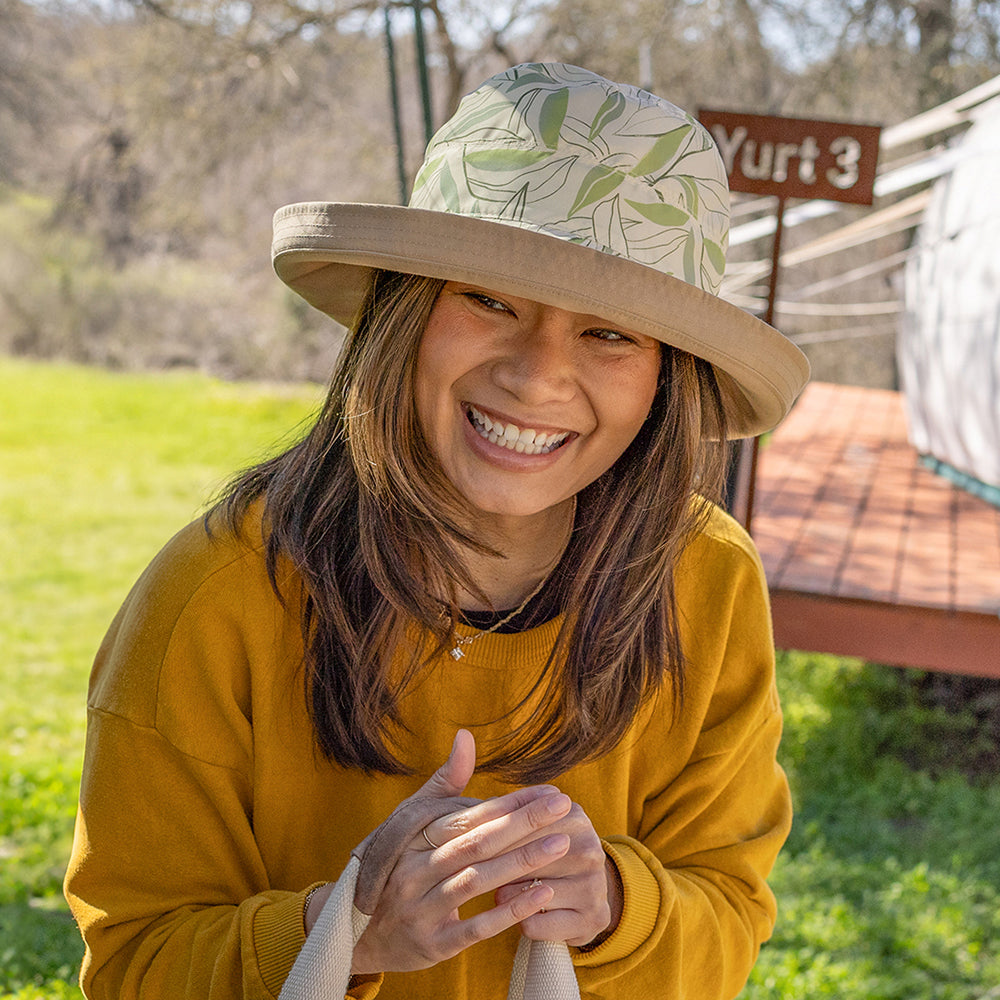 Sunday Afternoons Natural Blend Kettle Wendbarer Sonnenhut - Hellbraun-Multi