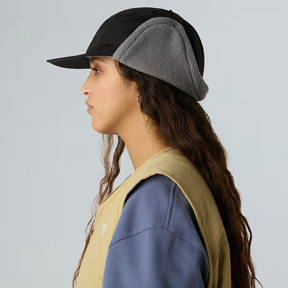 The North Face Yumiori Wasserabweisender 5 Paneelen Cap mit Ohrenklappen - Schwarz-Grau