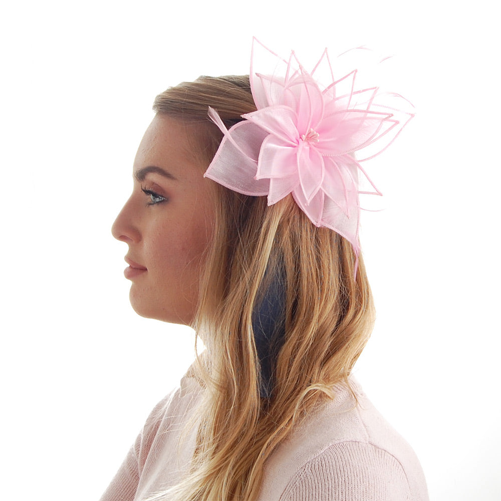 Failsworth Lily Clip-On Fascinator aus Organza - Hellrosa