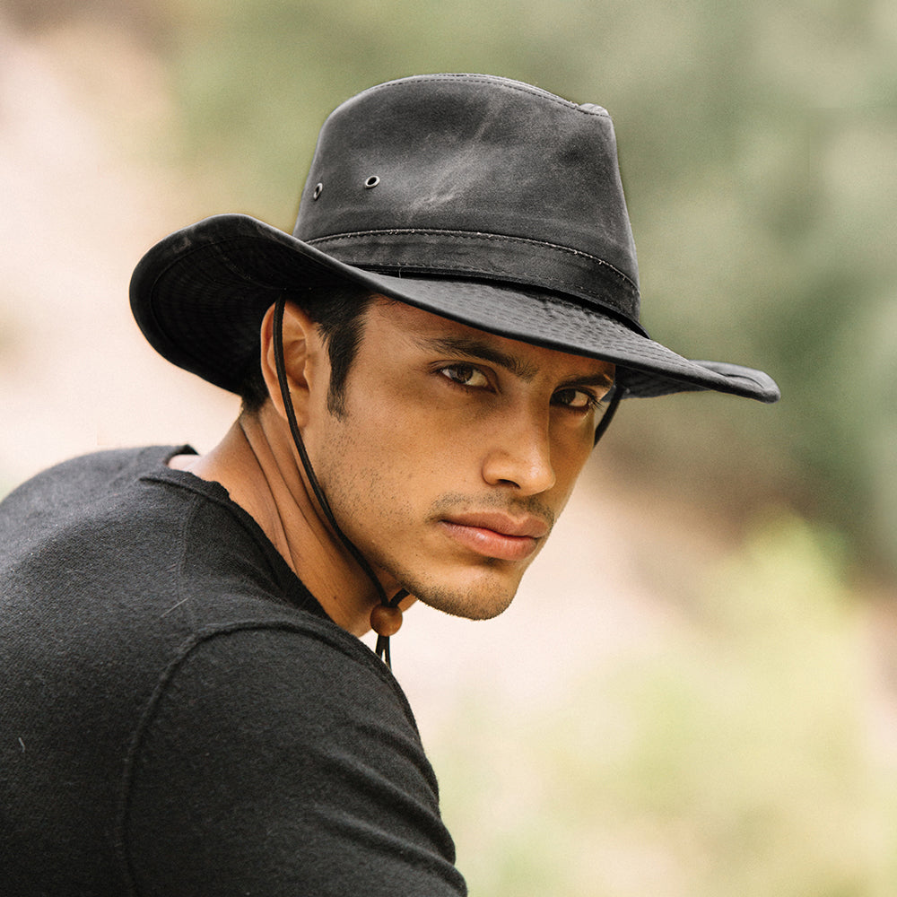 Dorfman Pacific Outback Hut aus verwitterter Baumwolle - Schwarz