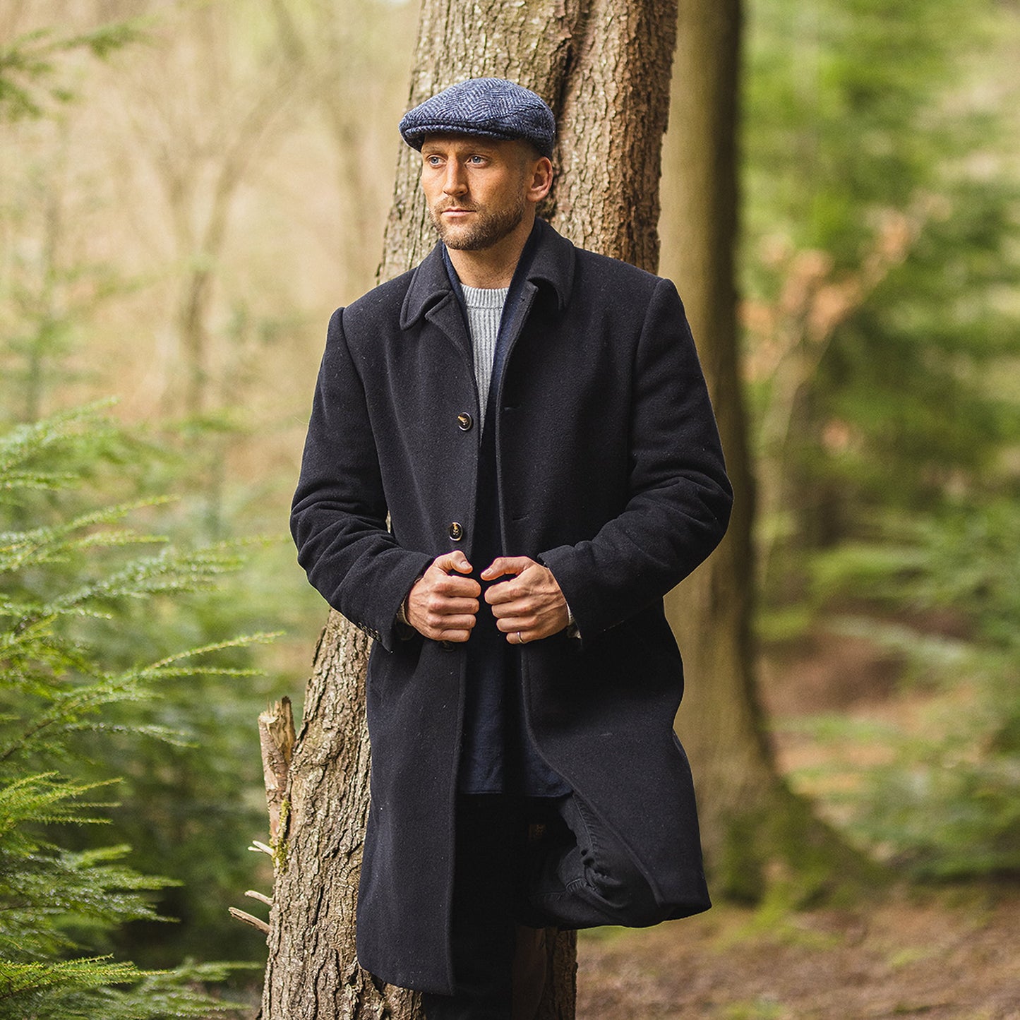 Jaxon & James Dunmore Donegal Tweed Schiebermütze mit Fischgrätmuster - Marineblau-Schwarz