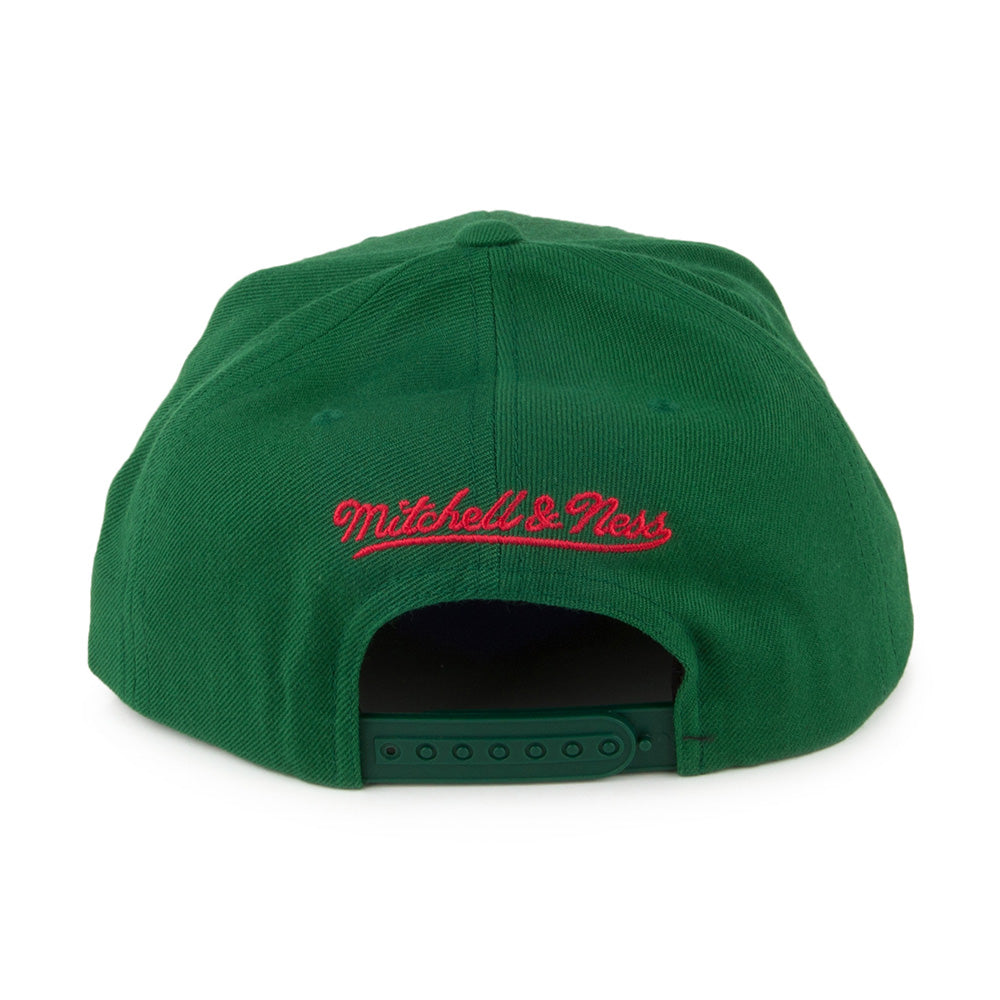 Mitchell & Ness Milwaukee Bucks II Snapback Cap - Wool Solid - Grün