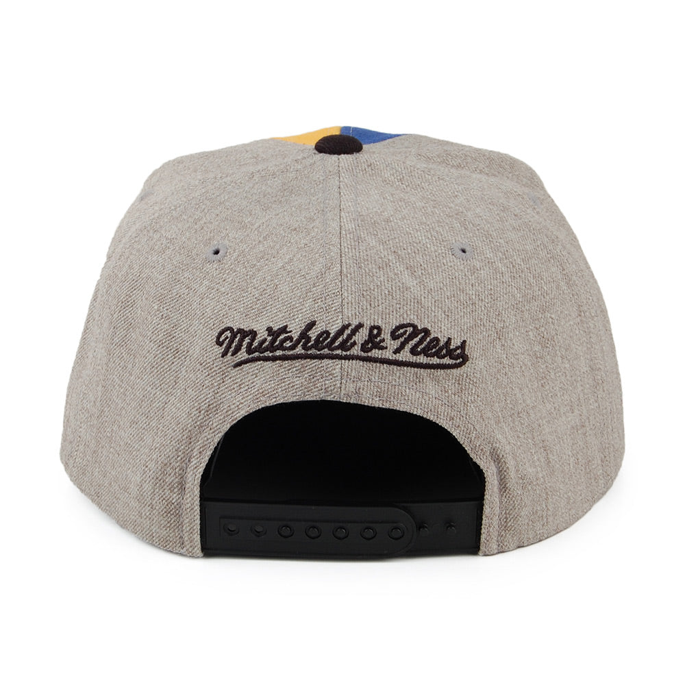 Mitchell & Ness Golden State Warriors Snapback Cap - Equip - Grau