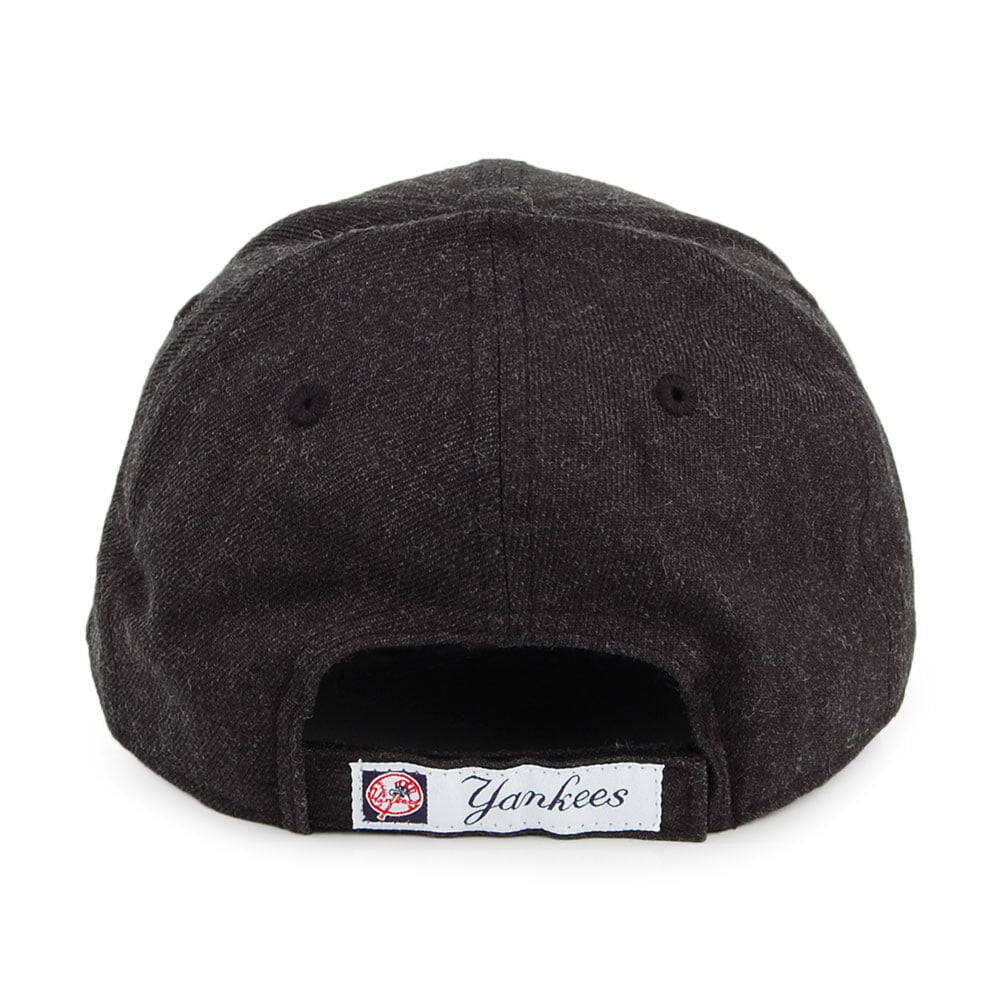 New Era 9FORTY New York Yankees Baseball Cap - MLB Winterized The League - Schwarz