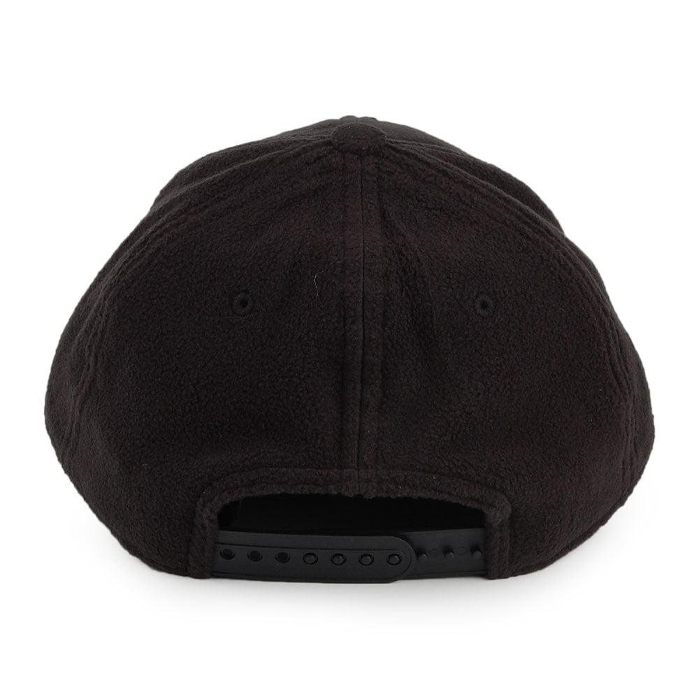 New Era 9FORTY Milwaukee Bucks Baseball Cap - NBA Polar Fleece - Schwarz