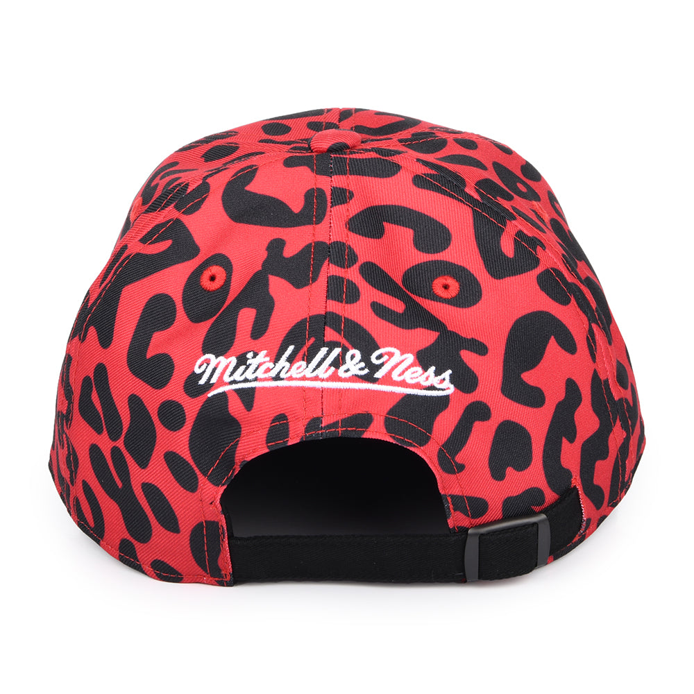 Mitchell & Ness Chicago Bulls Baseball Cap - NBA Wild Style - Rot