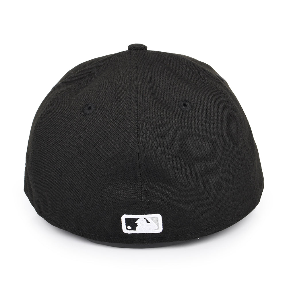 New Era 59FIFTY Low Profile Chicago White Sox Baseball Cap - MLB On Field AC Perf - Schwarz