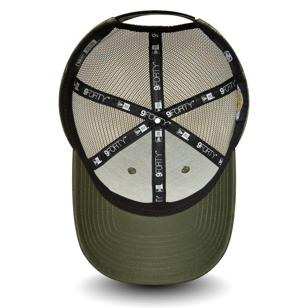 New Era 9FORTY L.A. Lakers Trucker Cap - NBA Home Field - Olivgrün