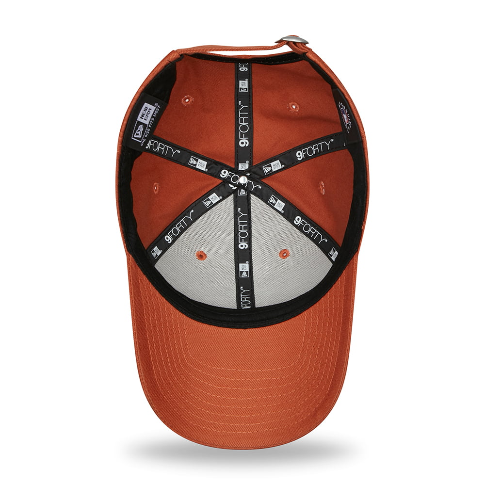 New Era 9FORTY II New York Yankees Baseball Cap - MLB League Essential - Verbranntes Orange-Weiß