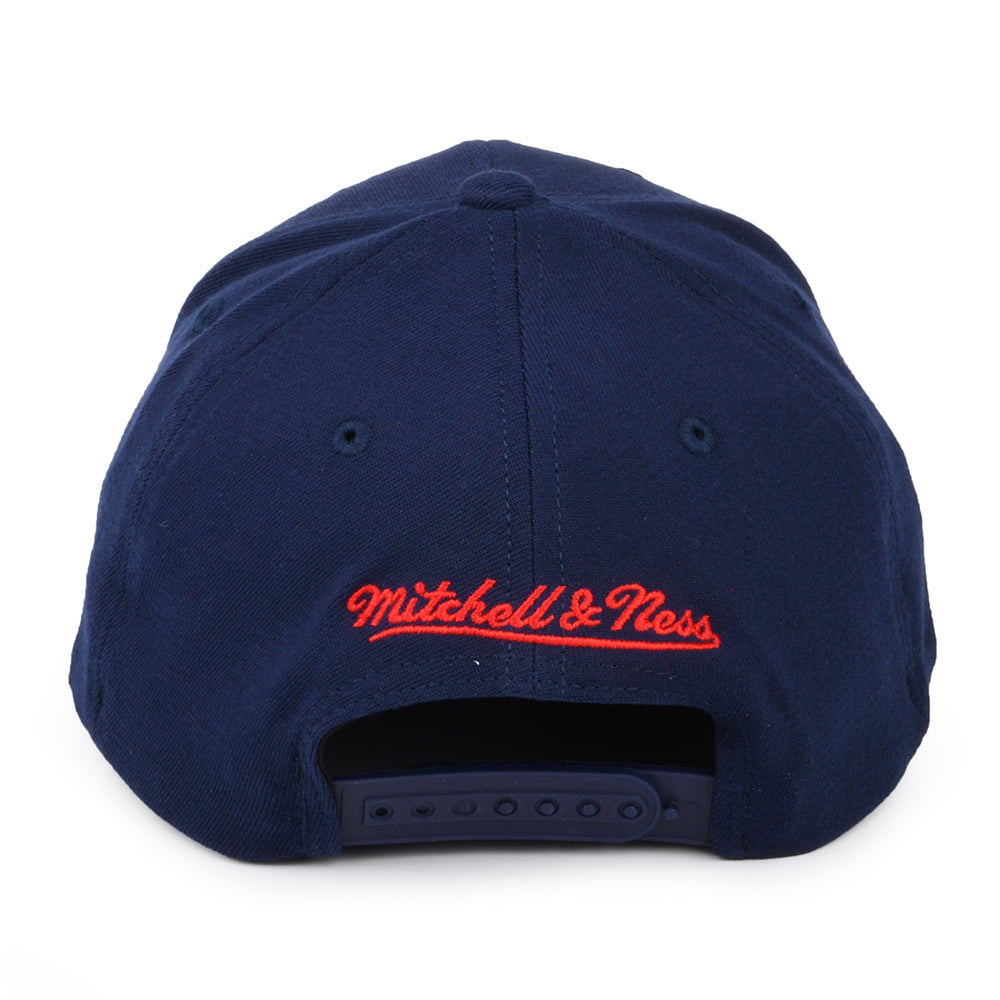 Mitchell & Ness New Orleans Pelicans Snapback Cap - NBA Team Ground Stretch - Marineblau
