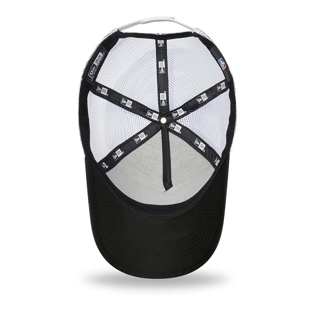 New Era A-Frame Brooklyn Nets Trucker Cap - NBA Camo - Grau