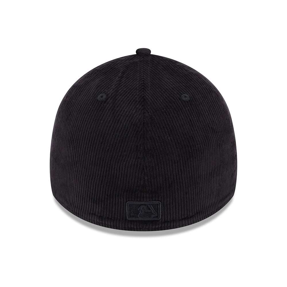 New Era 39THIRTY New York Yankees Baseball Cap - MLB Cord - Schwarz auf Schwarz