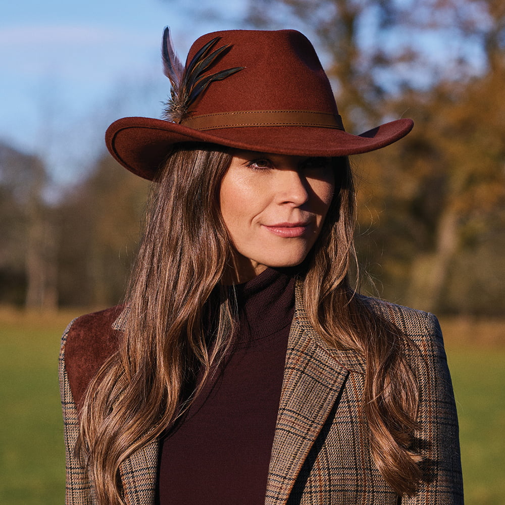 Failsworth Wasserabweisender Outback Hut aus Wollfilz Mit Federn - Rostrot