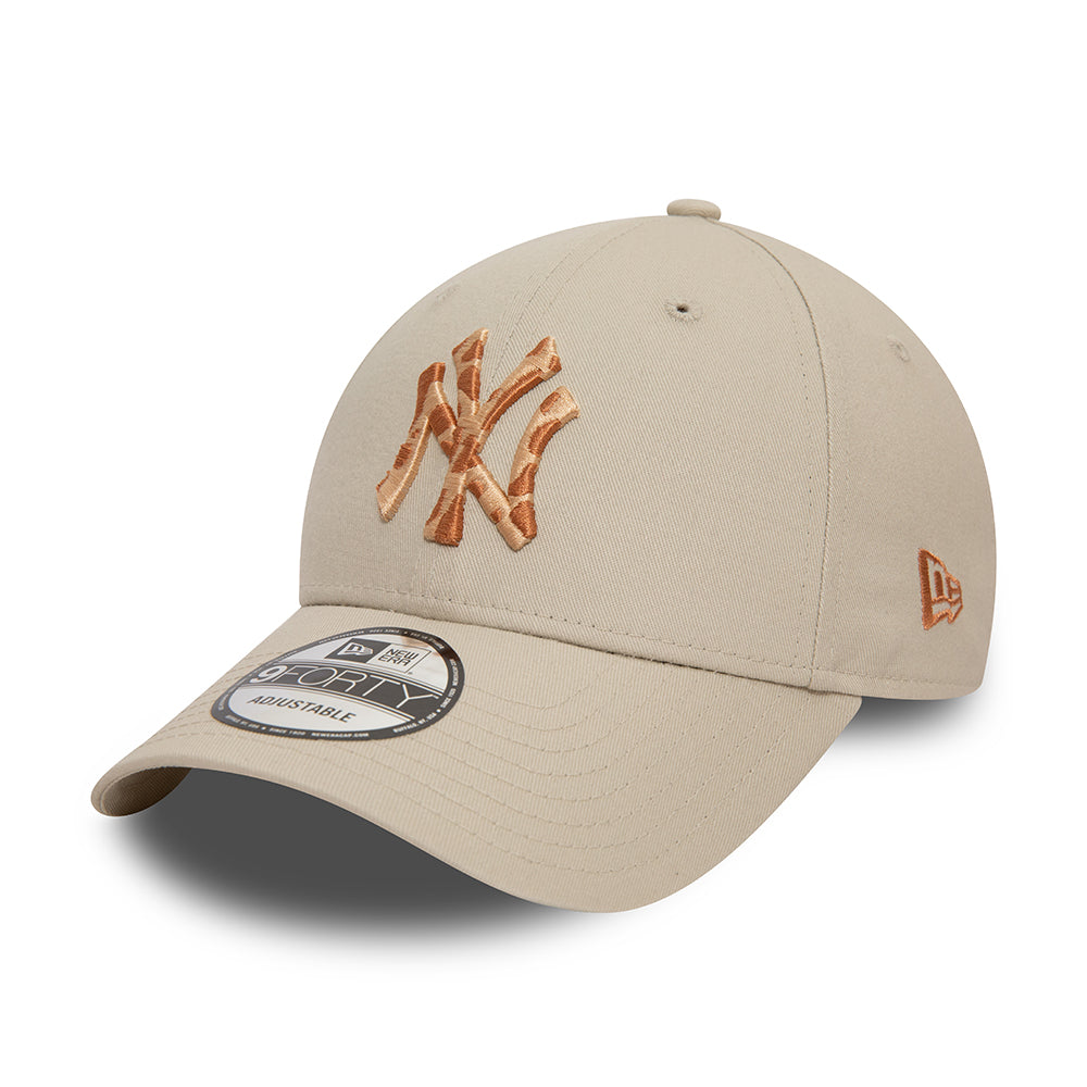 New Era 9FORTY New York Yankees Baseball Cap - MLB Giraffe Animal Infill - Steingrau