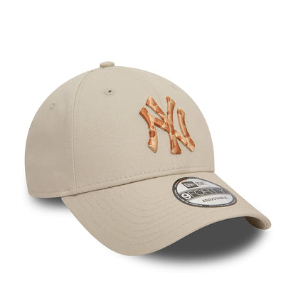 New Era 9FORTY New York Yankees Baseball Cap - MLB Giraffe Animal Infill - Steingrau