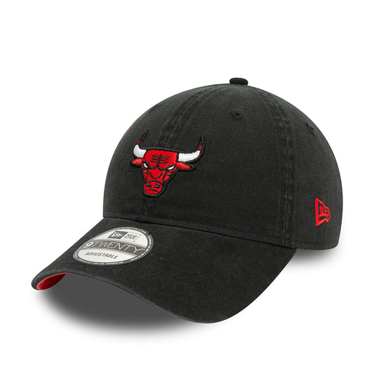 New Era 9TWENTY Chicago Bulls Baseball Cap - NBA Contrast Underbrim - Verwaschenes Schwarz-Rot