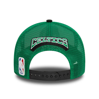 New Era A-Frame Boston Celtics Trucker Cap - NBA Rear Arch - Weiß-Schwarz-Grün