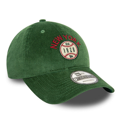 New Era 9TWENTY New York Baseball Cap - NE Cord - Dunkelgrün