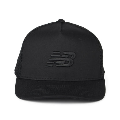 New Balance Sport Essentials Trucker Cap - Schwarz auf Schwarz