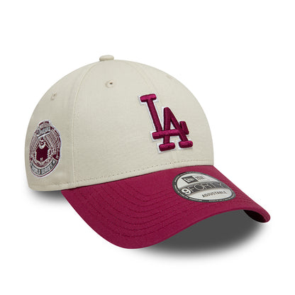 New Era 9FORTY L.A. Dodgers Baseball Cap - MLB World Series Patch - Elfenbein-Kirschrot