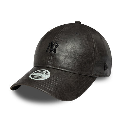New Era Damen 9TWENTY New York Yankees Baseball Cap - MLB Tonal PU - Schwarz auf Schwarz