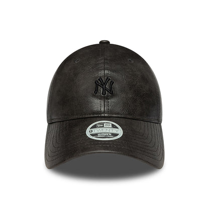 New Era Damen 9TWENTY New York Yankees Baseball Cap - MLB Tonal PU - Schwarz auf Schwarz