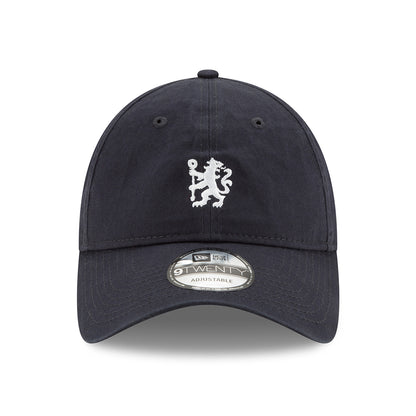 New Era 9TWENTY Chelsea FC Baseball Cap - Embroidered Lion Crest - Marineblau-Weiß