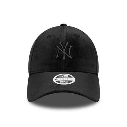New Era Damen 9FORTY New York Yankees Baseball Cap - MLB Velour Midi - Schwarz auf Schwarz