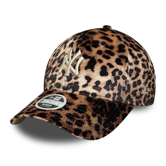 New Era Damen 9FORTY New York Yankees Baseball Cap - MLB Leopard Velour - Braun-Creme