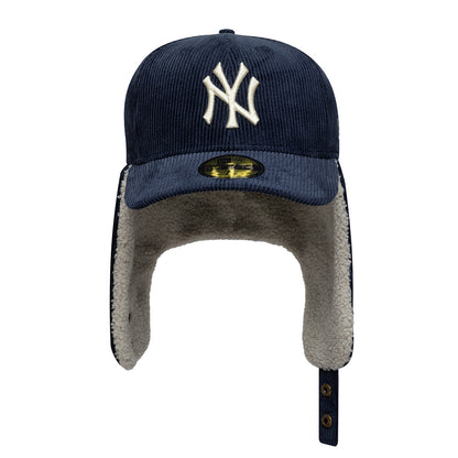 New Era 59FIFTY New York Yankees Baseball Cap mit Ohrenklappen - MLB Cord Dogear - Marineblau