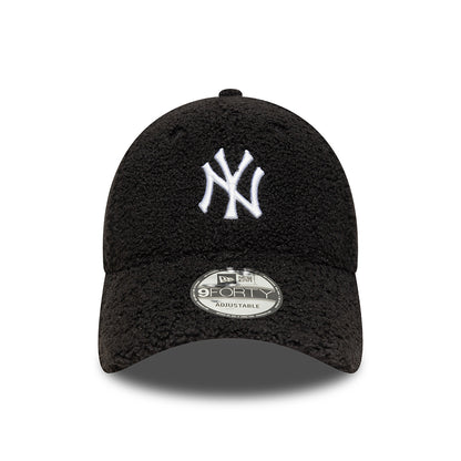 New Era 9FORTY New York Yankees Baseball Cap - MLB Winter Borg - Schwarz-Weiß