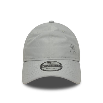 New Era 9TWENTY New York Yankees Baseball Cap - MLB Flawless - Grau