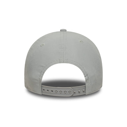 New Era 9TWENTY New York Yankees Baseball Cap - MLB Flawless - Grau