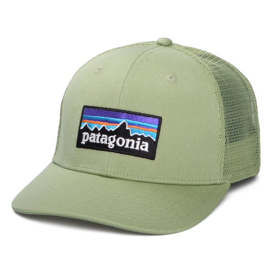 Patagonia P-6 Logo Trucker Cap aus organischer Baumwolle - Hellolivgrün