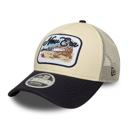 New Era 9FORTY M-Crown A-Frame Trucker Cap - Contrast Patch - Cremefarben-Marineblau