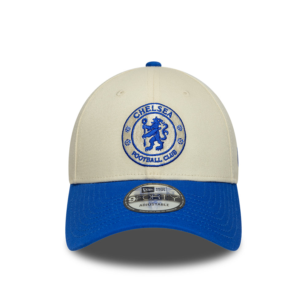 New Era 9FORTY Chelsea FC Baseball Cap - Seasonal Contrast Lion Crest - Cremeweiß-Königsblau