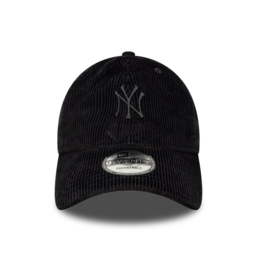 New Era 9TWENTY New York Yankees Baseball Cap - MLB Cord Midi - Schwarz auf Schwarz