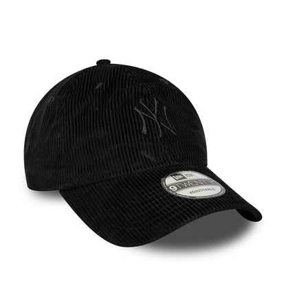 New Era 9TWENTY New York Yankees Baseball Cap - MLB Cord Midi - Schwarz auf Schwarz