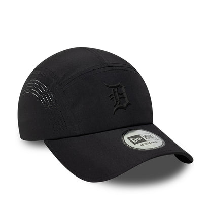 New Era Detroit Tigers 5 Paneelen Cap - MLB Tech Midi Runner - Schwarz auf Schwarz