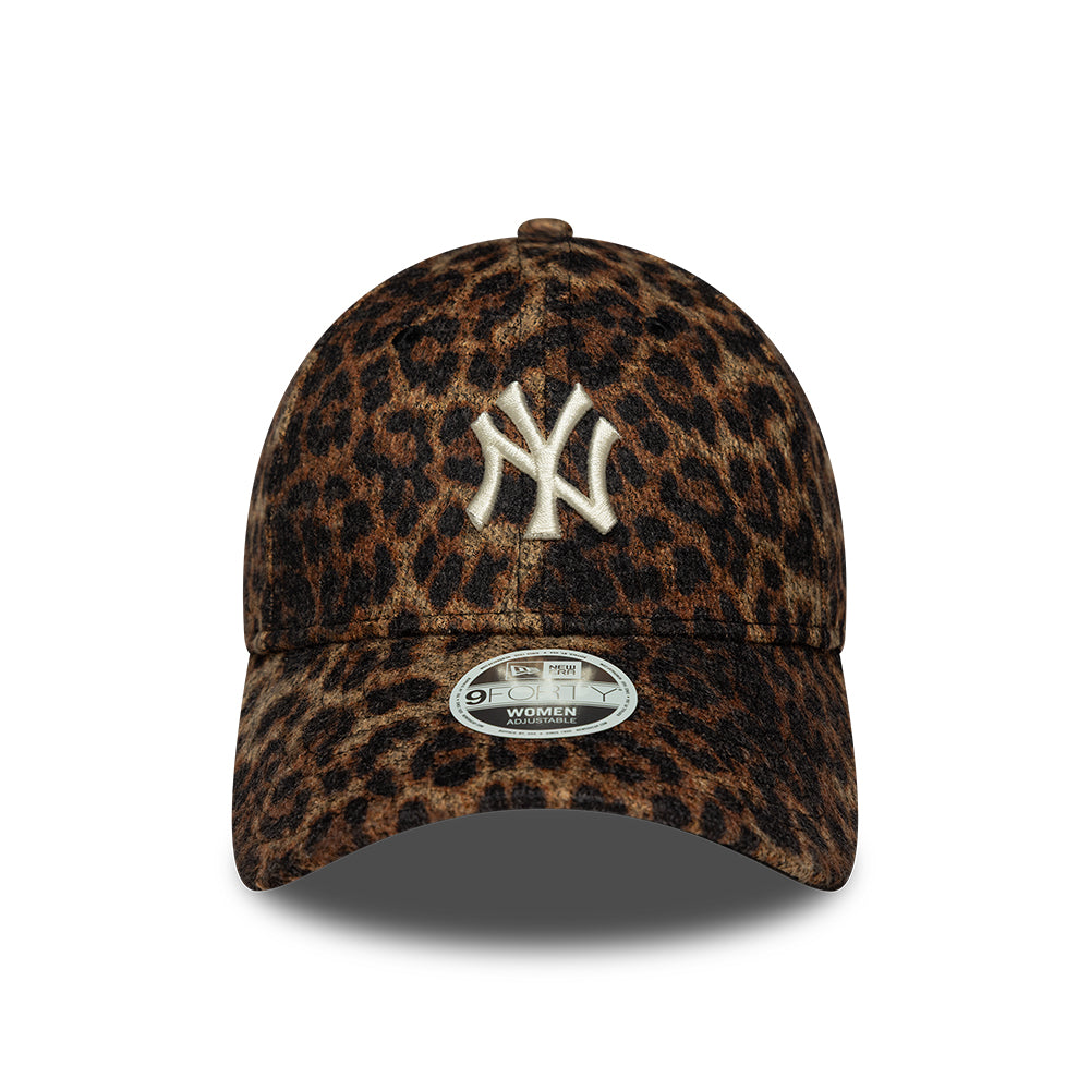 New Era Damen 9FORTY New York Yankees Baseball Cap - MLB Cosy Leopard - Tiefbraun