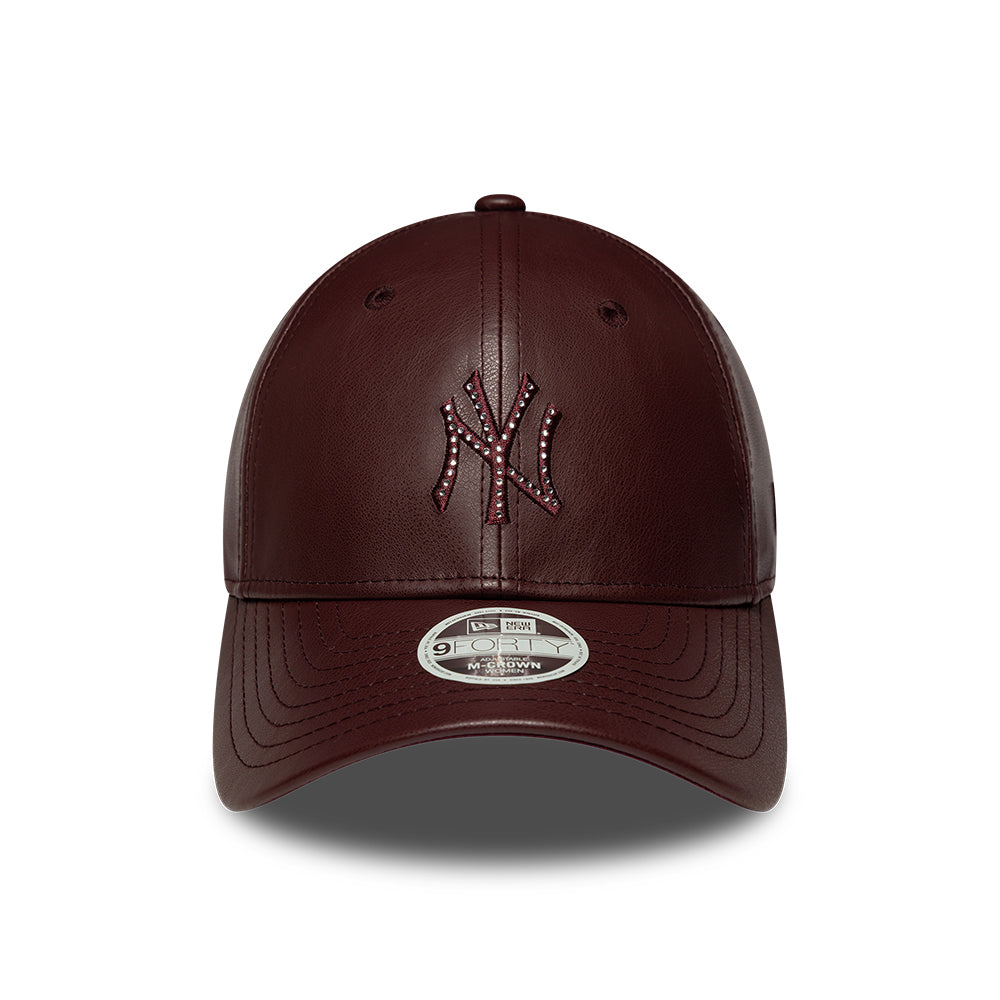 New Era Damen 9FORTY M-Crown New York Yankees Baseball Cap - MLB Diamante PU - Burgunderrot