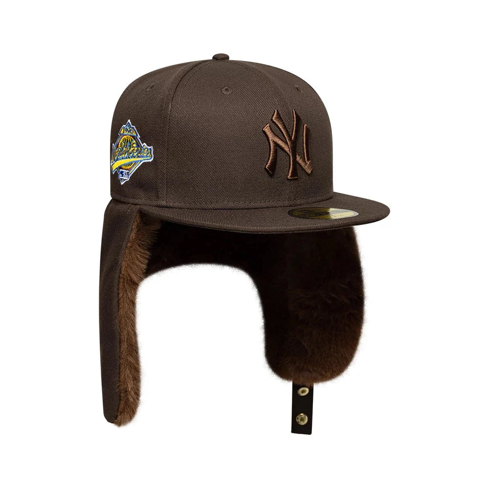 New Era 59FIFTY New York Yankees Baseball Cap mit Ohrenklappen - MLB World Series Dogear - Braun