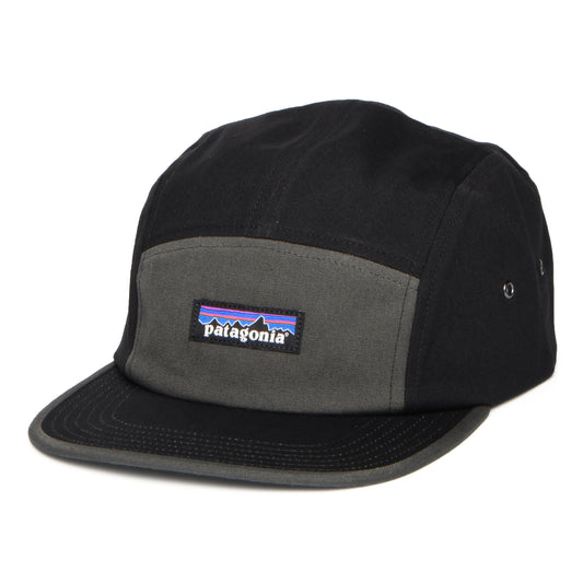 Patagonia P-6 Label Graphic Maclure 5 Paneelen Cap aus organischer Baumwolle - Schwarz-Grau