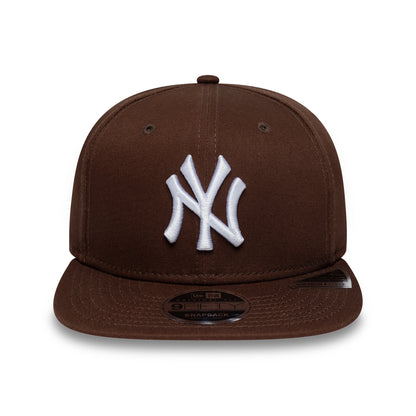 New Era 9FIFTY New York Yankees Snapback Cap - MLB League Essential Original Fit - Schokolade-Weiß
