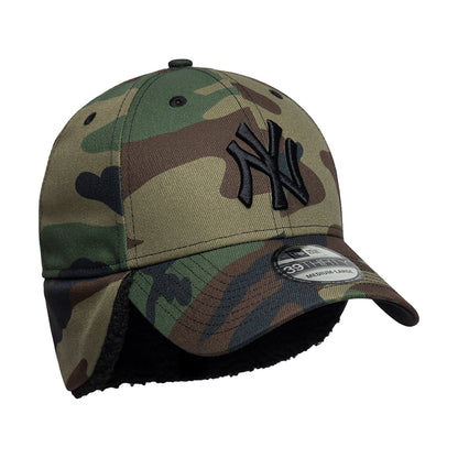 New Era 39THIRTY New York Yankees Baseball Cap - MLB Down Flap - Tarnfarben-Schwarz