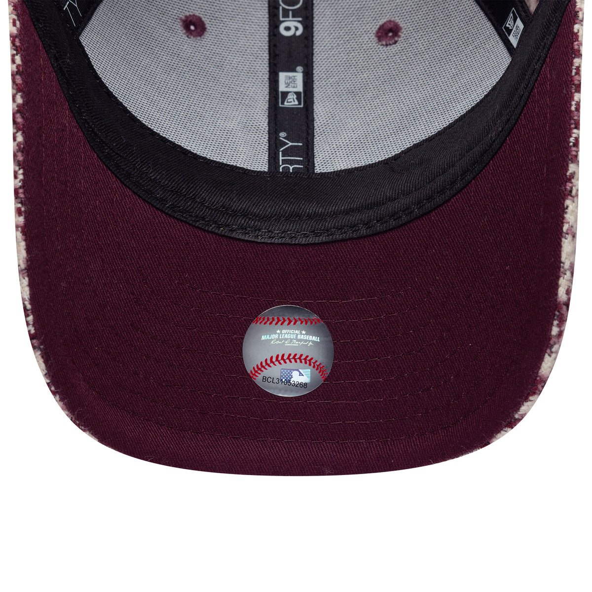 New Era Damen 9FORTY M-Crown New York Yankees Baseball Cap - MLB Houndstooth - Cremefarben-Burgunderrot