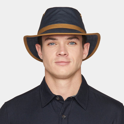 Tilley TWC7 Outback Hut aus gewachster Baumwolle - Marineblau-Hellbraun