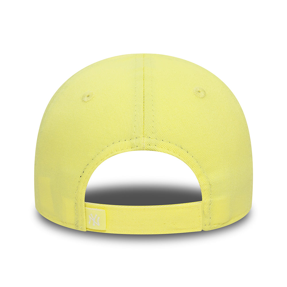 New Era Kinder 9FORTY New York Yankees Baseball Cap - MLB Icon - Hellgelb-Weiß