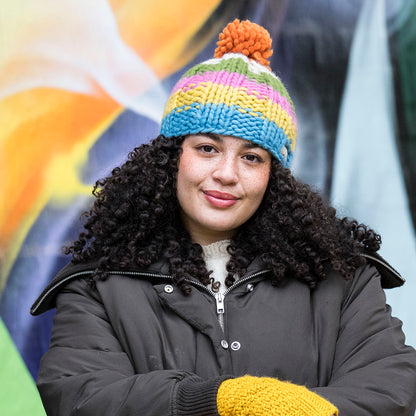 Kusan Regenbogen Garn Bommelmütze mit Perlmuster - Orange-Multi