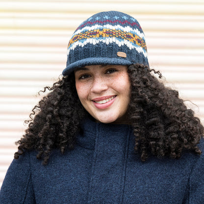 Kusan Brooklyn Beanie Mütze mit Visier Fair Isle - Marineblau-Multi